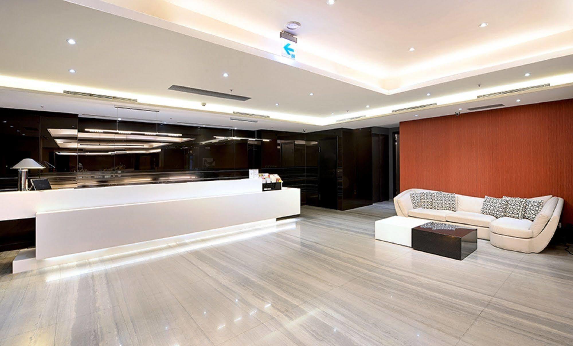 Sonnien Hotel Taipei Exterior photo